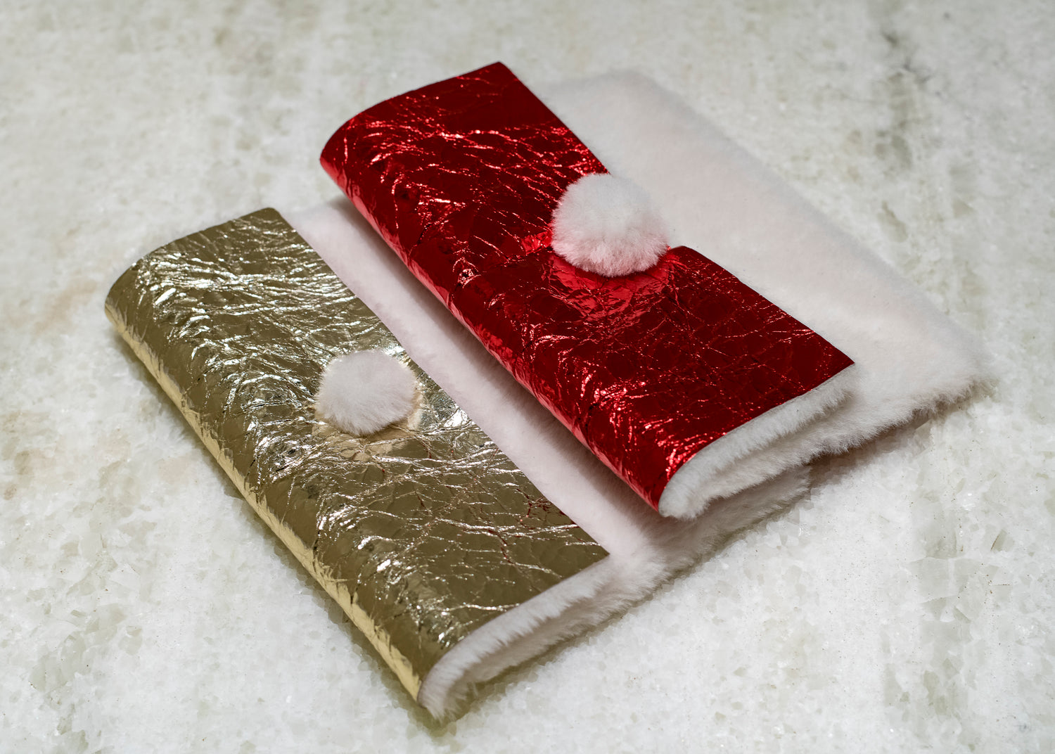 KIWI Clutch Goldleaf Red